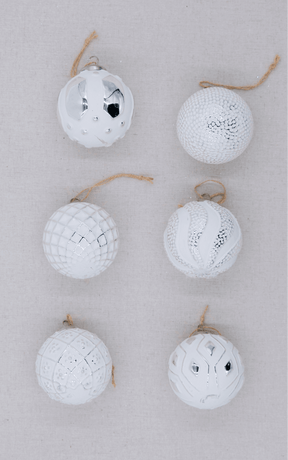 Conjunto de enfeites de vidro branco envelhecido (pacote com 6)