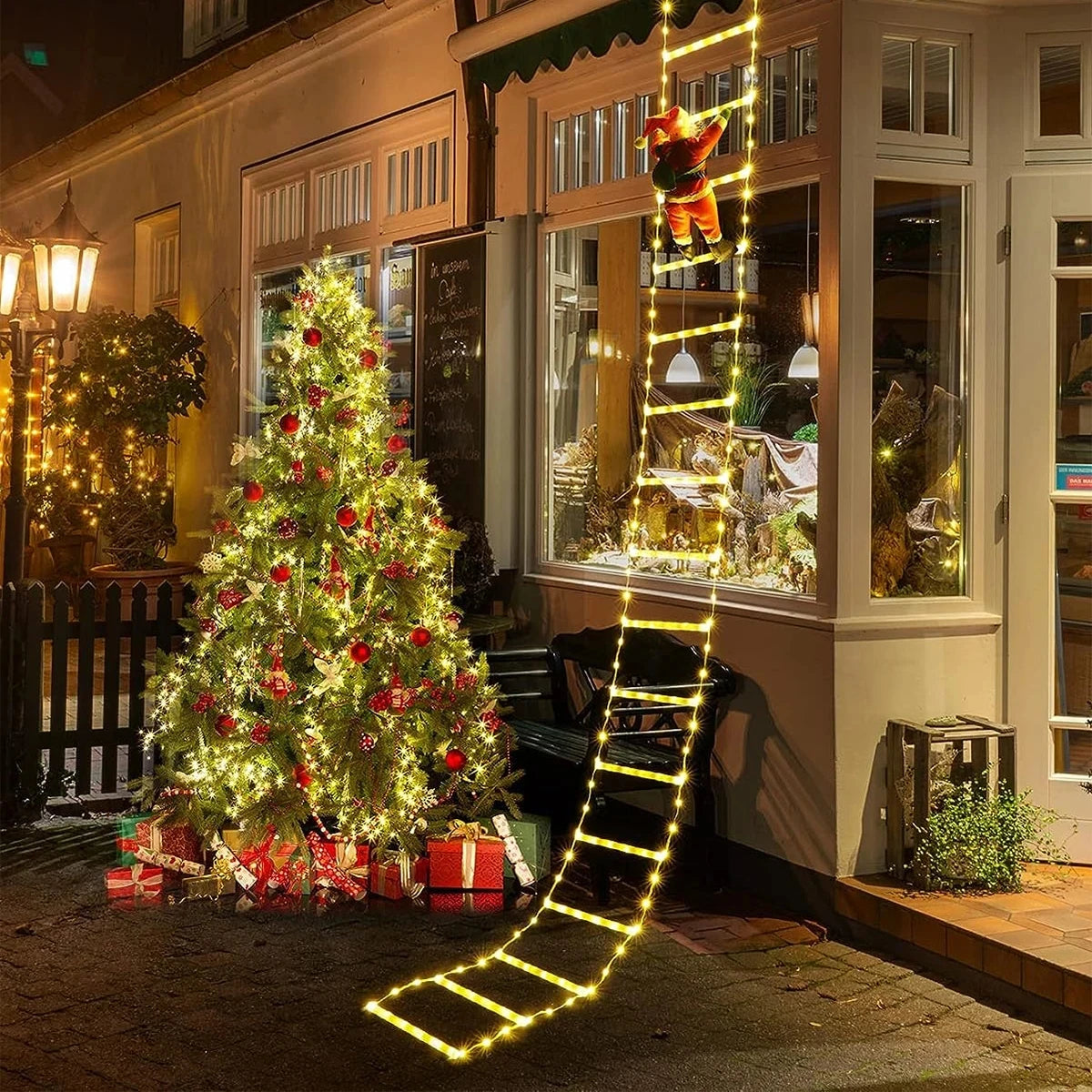Papai Noel Subindo a Escada com Luzes LED – Decoração Natalina Encantada
