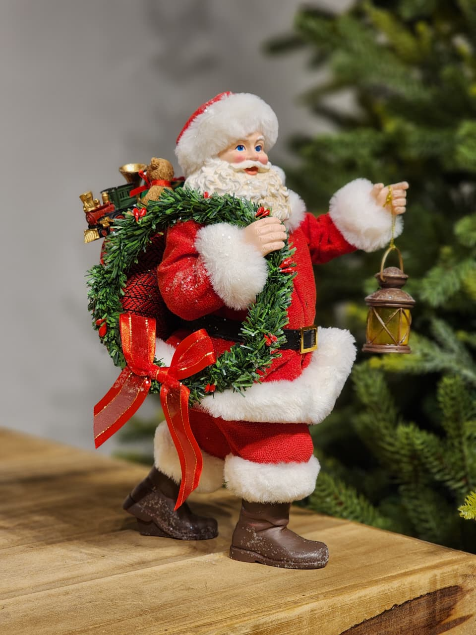 Papai Noel com lanterna 27cm